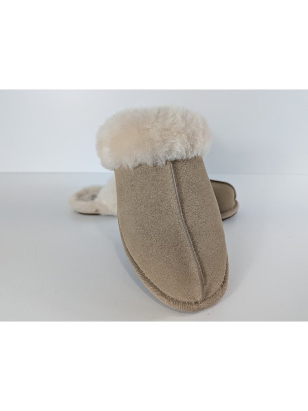 UGG Womens Sheepskin-Lined Suede Slippers Beige Size 10